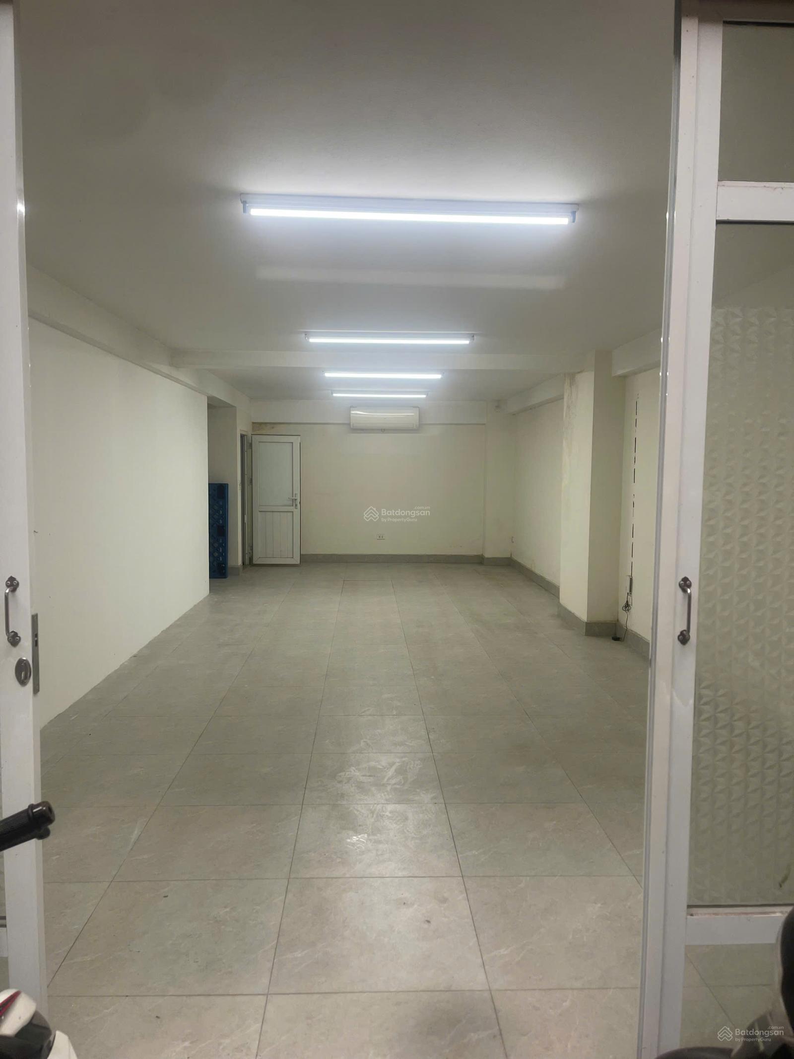 cho-thue-mat-bang-kinh-doanh-van-phu-ha-dong-60m2-gia-tot-2