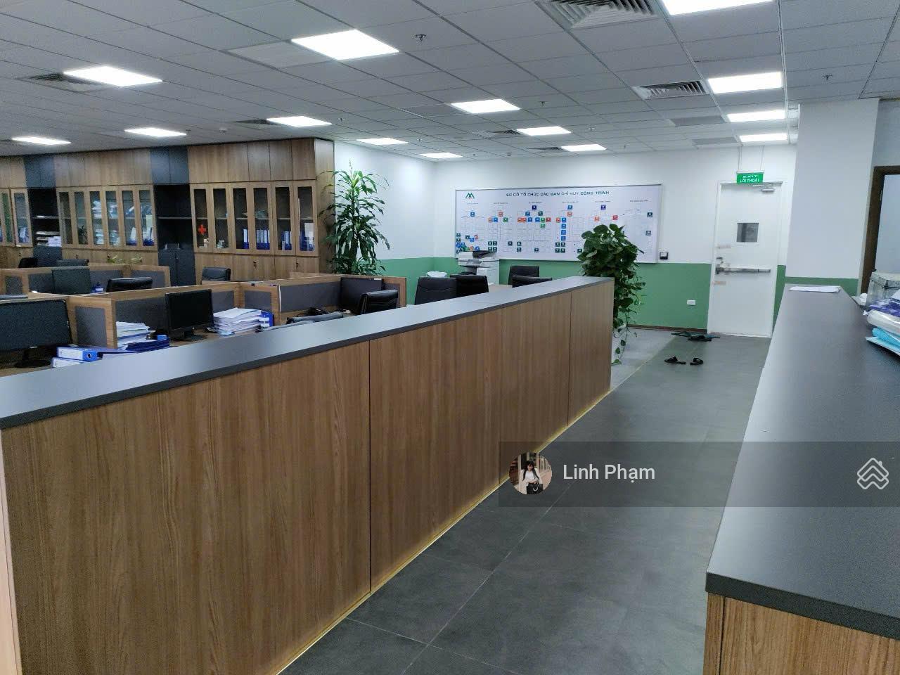cho-thue-san-van-phong-300m2-san-noi-that-toa-xuan-mai-ct2-to-hieu-kien-hung-4