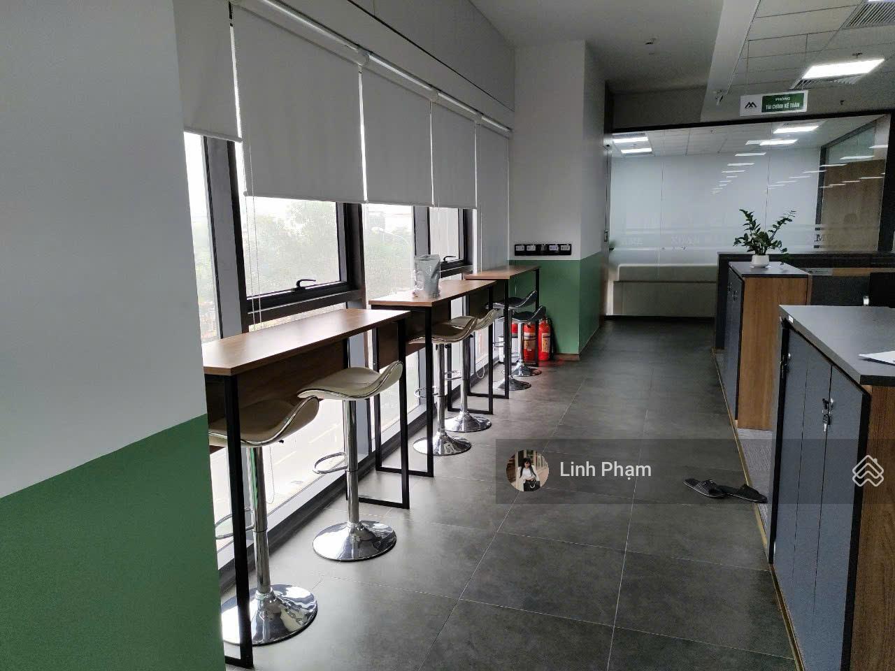 cho-thue-san-van-phong-300m2-san-noi-that-toa-xuan-mai-ct2-to-hieu-kien-hung-7